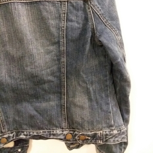 Gap 1969 "sherpa" lined distressed denim jacket - Picture 2 of 5
